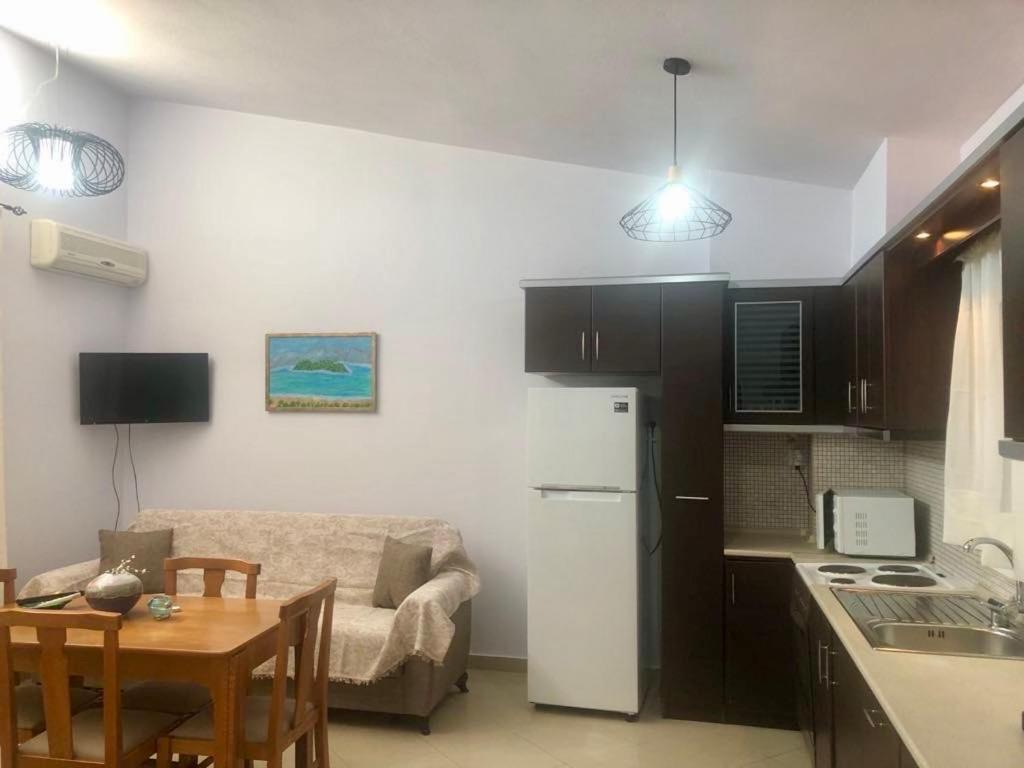 Di Mare Apartment Keramoti  Extérieur photo