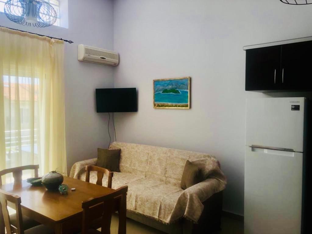 Di Mare Apartment Keramoti  Extérieur photo